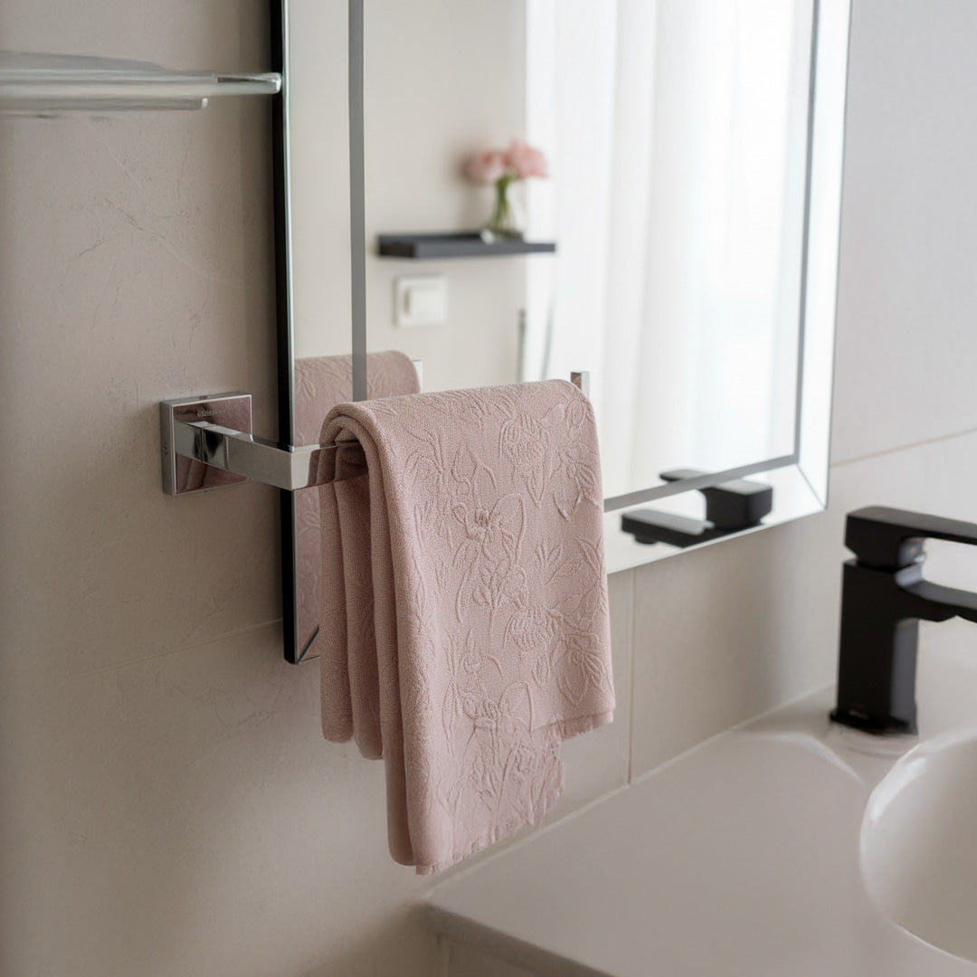 Screw-In Installation