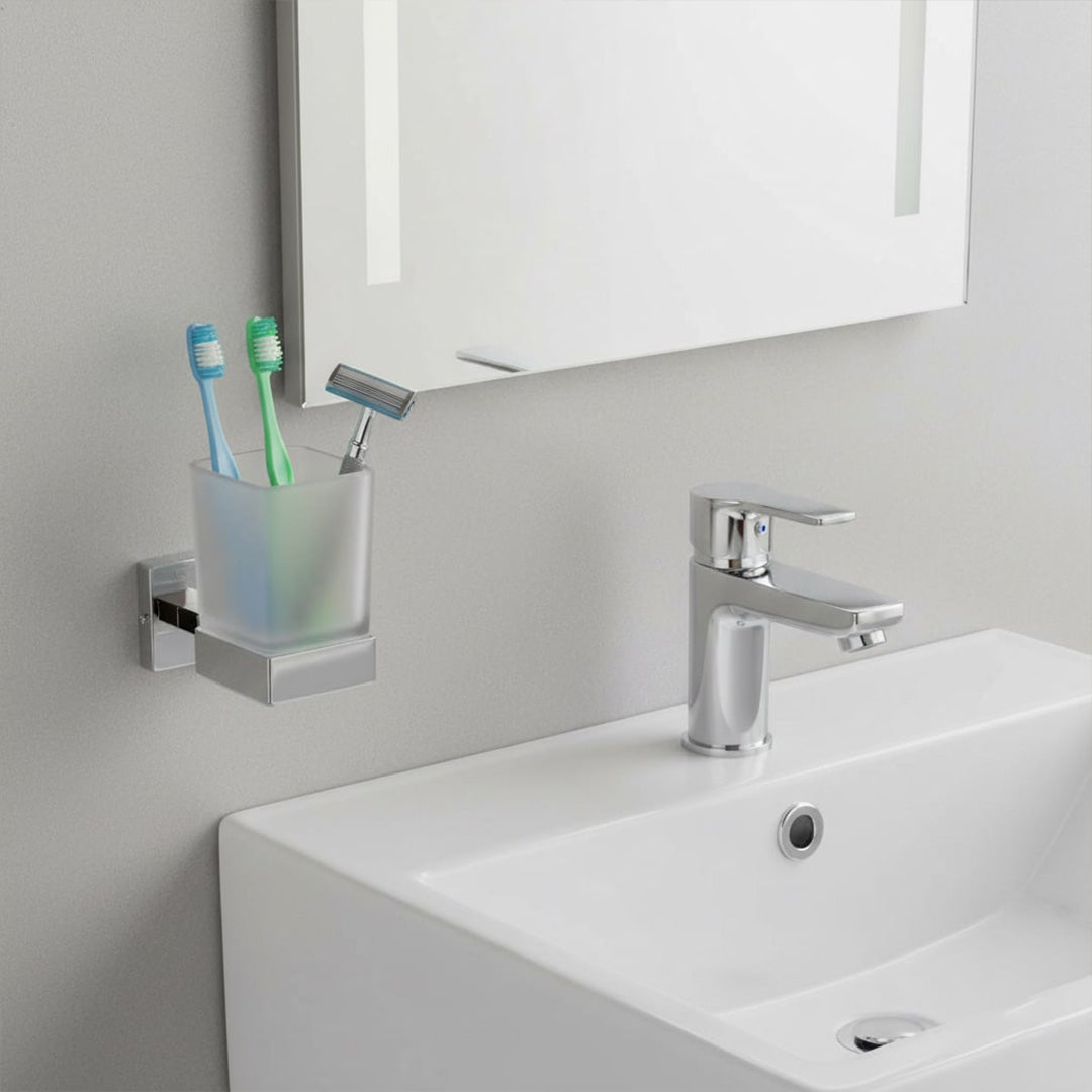 Screw-In Installation