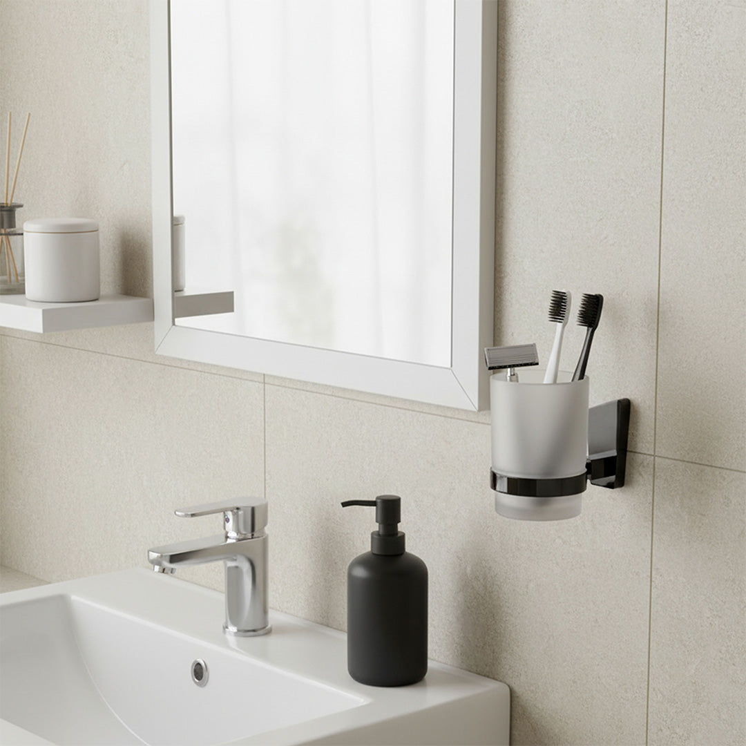 Screw-In Installation